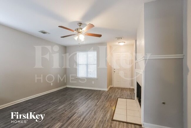 Photo - 411 Remington Creek Dr