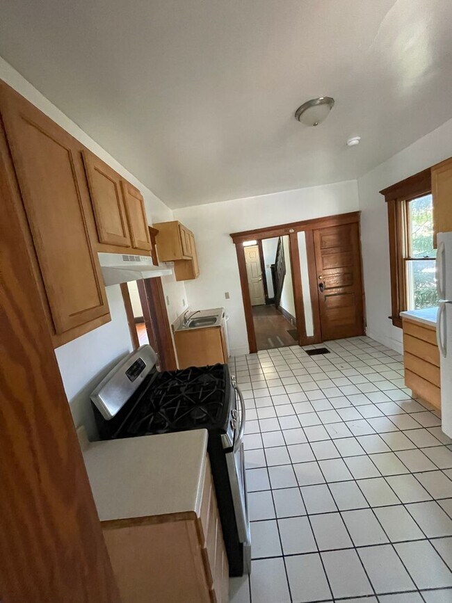 Photo - 4 bedroom 2 full bath House