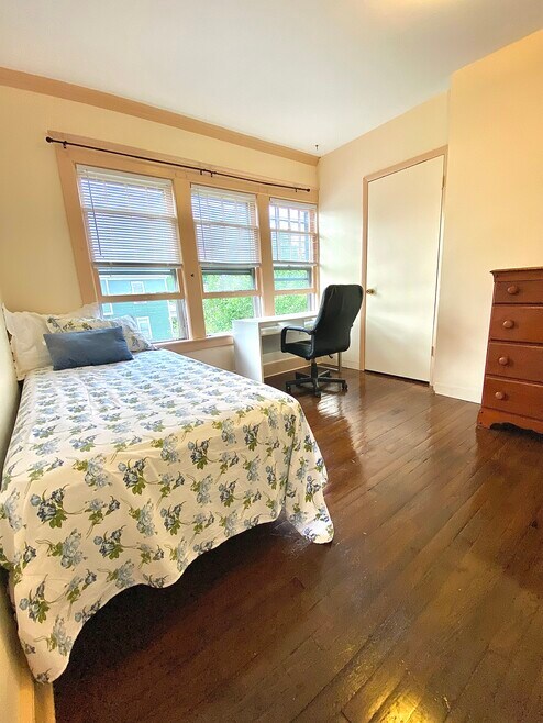 163 W End Ave Unit 3