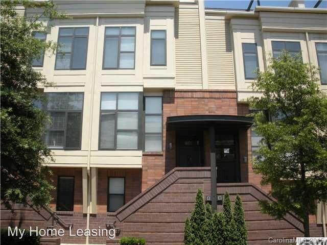 Photo - 651 E 10th St