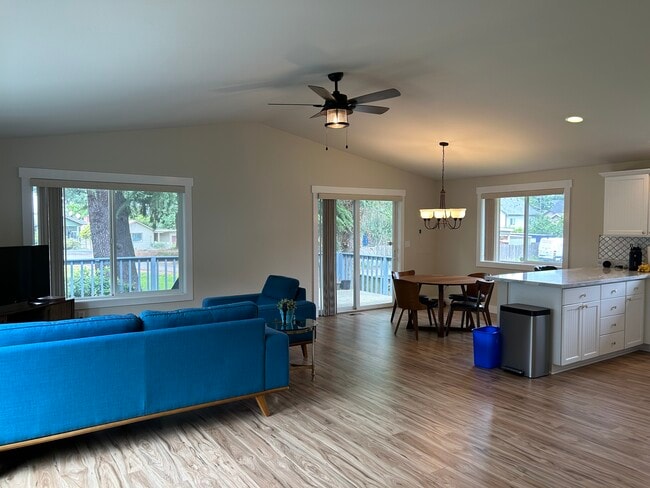 Photo - 6440 S Langston Rd