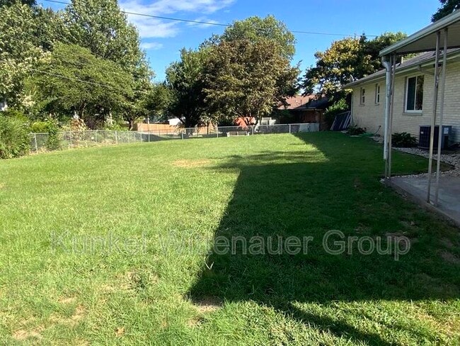 Photo - 2249 Wendy Way Dr