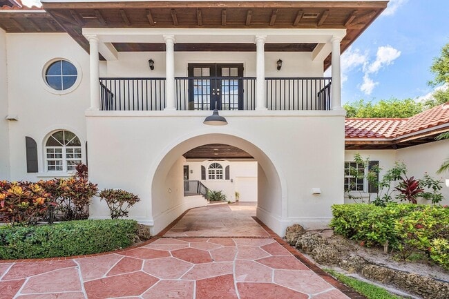 2 Firestone Cir