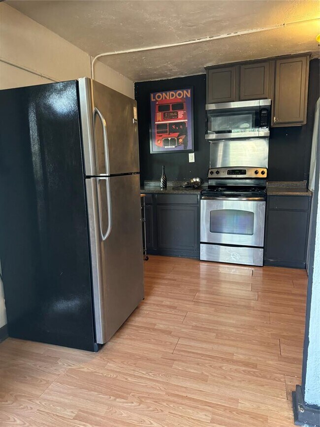 Photo - 704 Franklin Blvd