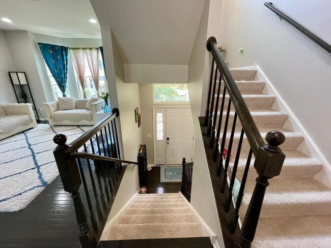 Photo - 2889 Henley Ln