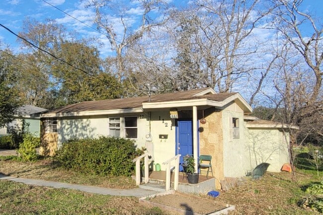 Building Photo - 1121 Bennett St