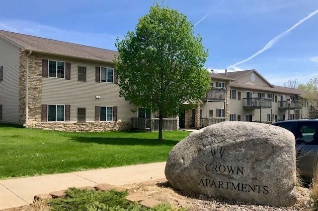 Building Photo - Crown Apartments