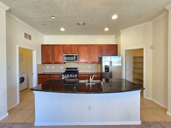 Photo - 4512 Santa Elena St