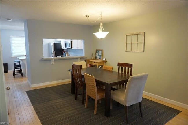 Photo - 2312 Kingbird Ln