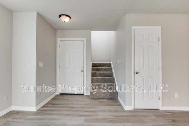 Photo - 4713 Love Dr