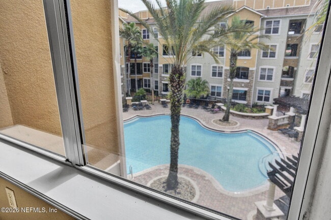 Photo - 8539 Gate Pkwy W Unidad 9330