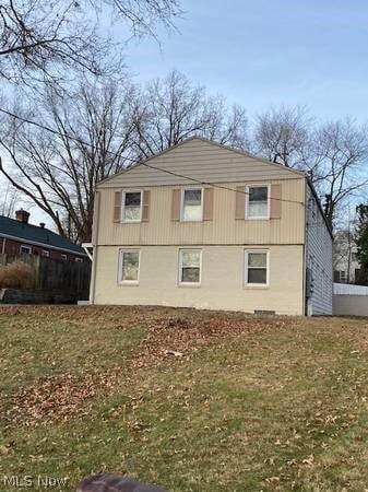 56 Willow Dr Unit 2