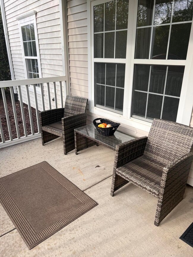 Photo - 1125 Joyce Ln