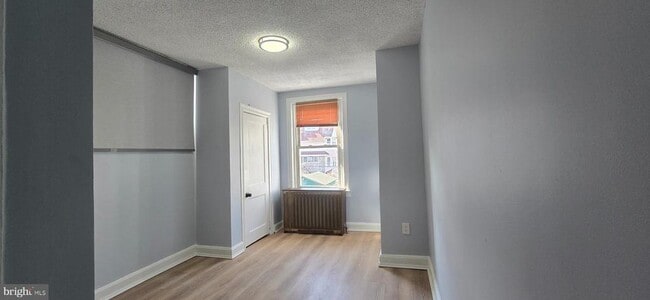 Photo - 843 E Price St