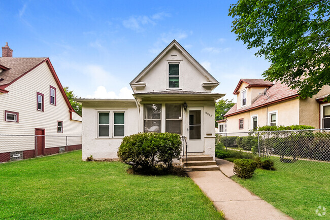 Building Photo - 3916 Snelling Ave Rental