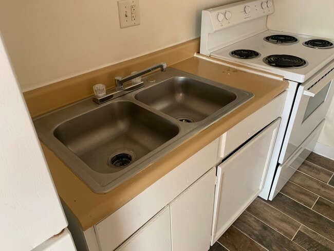 Woodbank Apartments