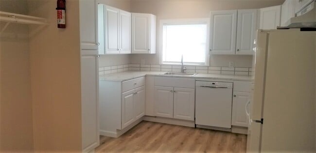 Photo - 2504 Avenue F