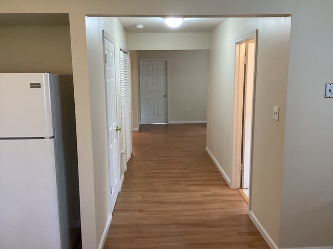 Photo - 620 McAlpine St