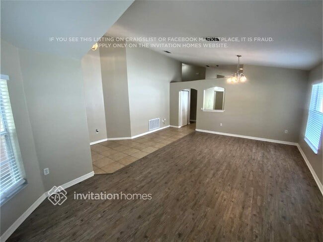 Photo - 1260 Creekview Ct