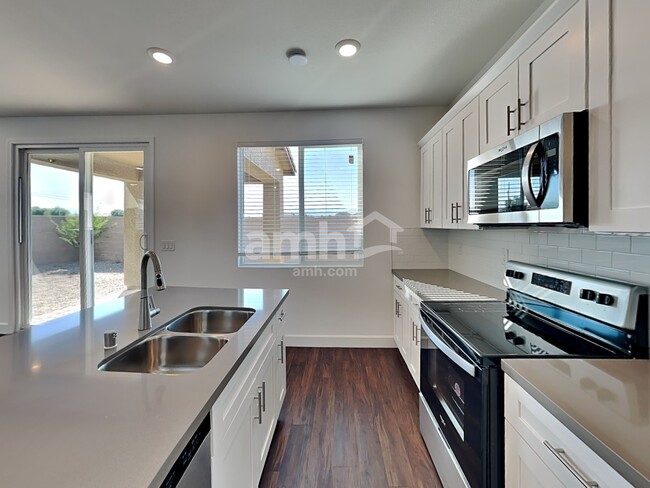 Photo - 4821 Yellow Star Ct