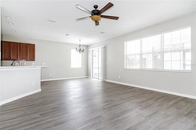 Photo - 7412 Bridgeview Dr