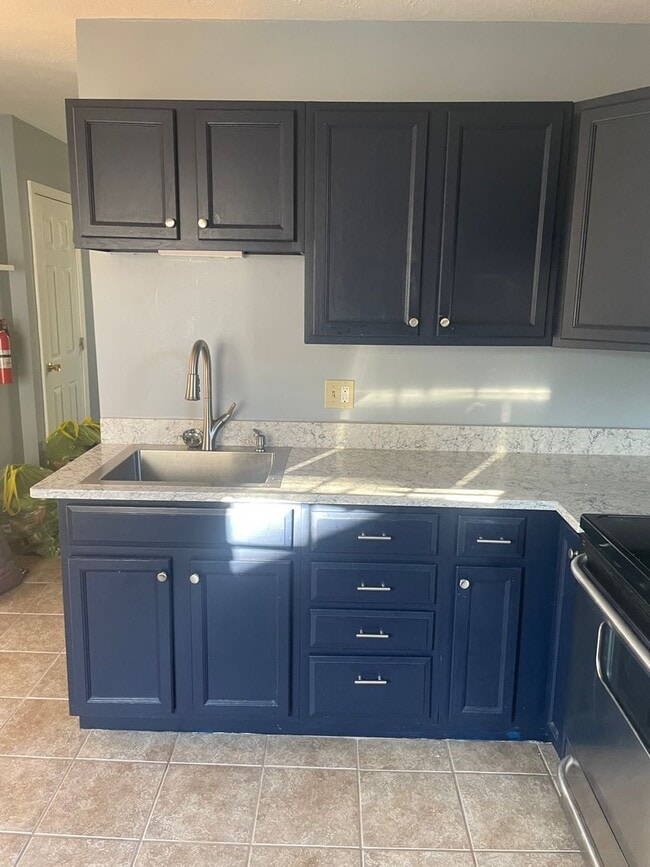 Photo - Beautiful 2BR/1BA Condo Available January 16th!!!  Great Portland Location!!!