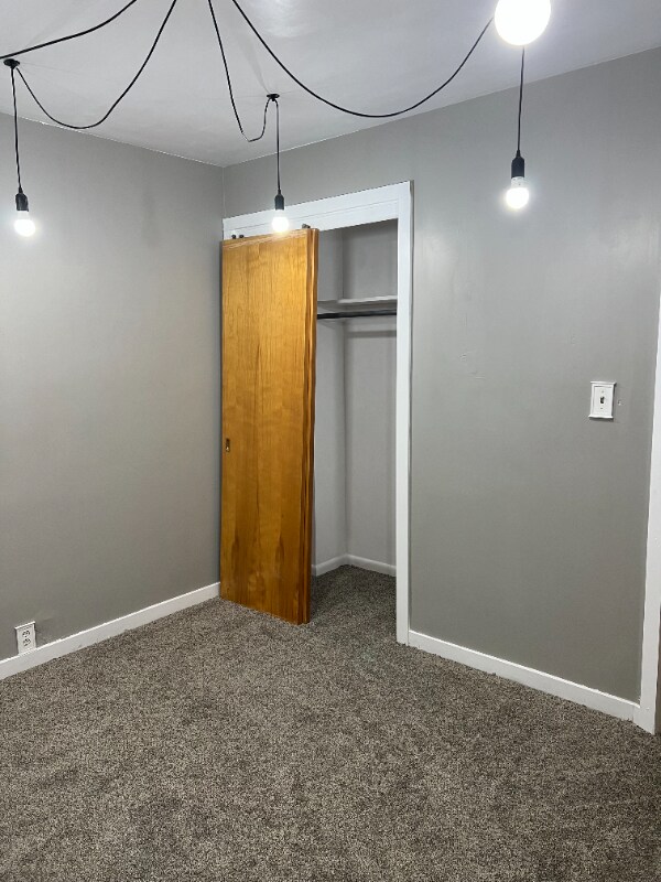 Photo - 5549 S 2700 W Unidad room 3