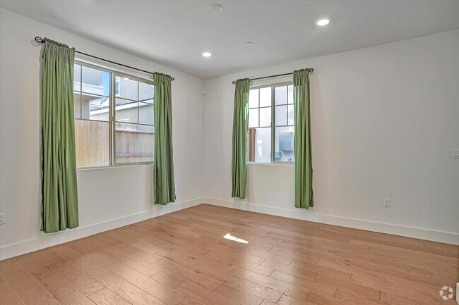 Building Photo - 10466 Oboe Way Rental