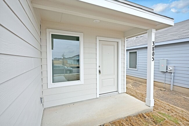 Photo - 3805 Swift Fox Rd