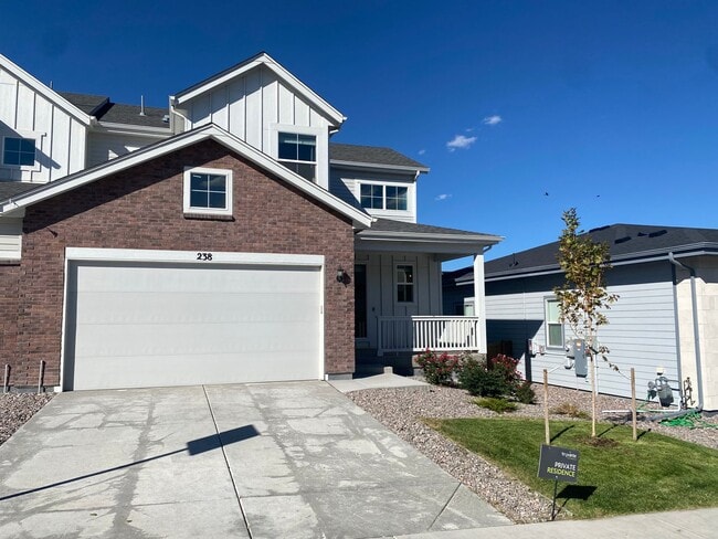 Building Photo - Fantastic Paired Home in Castle Rock
