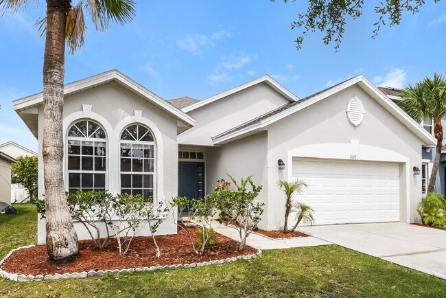Photo - 1027 Lake Biscayne Way