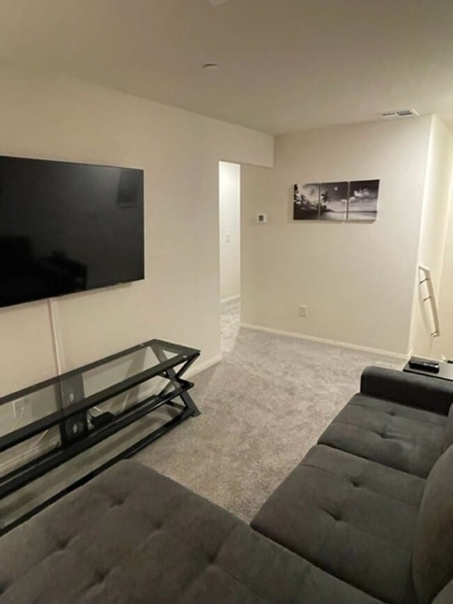 Photo - 7005 Magenta Moon St