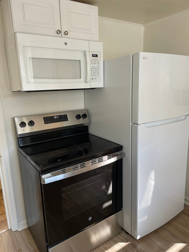 Photo - 217 N Dakota St