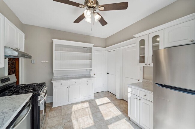 Photo - 1223 Dayton Ave Unit 1223