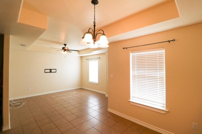 Photo - 1014 Ranchway Dr