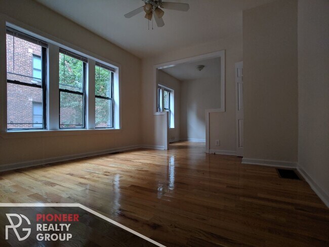 Photo - 3832 N Fremont St Unidad 3823-2e