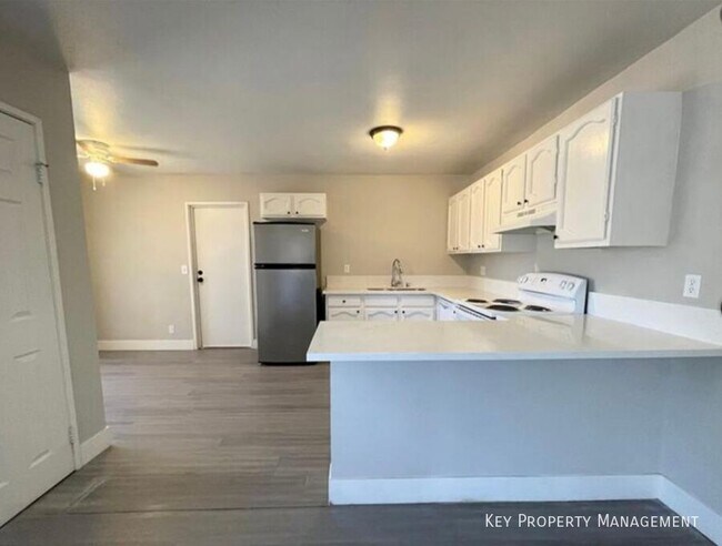 Photo - 5187 Garden Ln