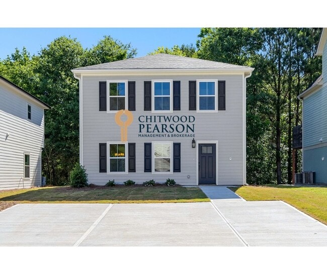 Building Photo - 3 Bedroom House Walkable to downtown Zebulon with Lawncare included!