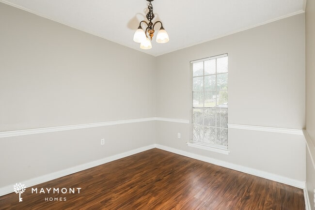 Photo - 4725 Satinwood Rd