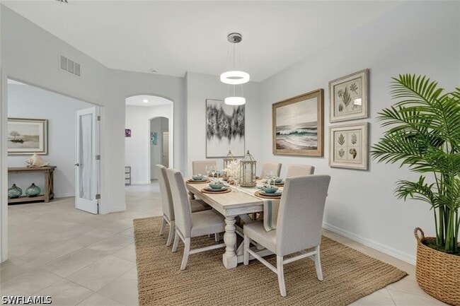 Photo - 2567 Vine Ave