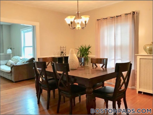 Photo - 50 Chestnut St Unit 2