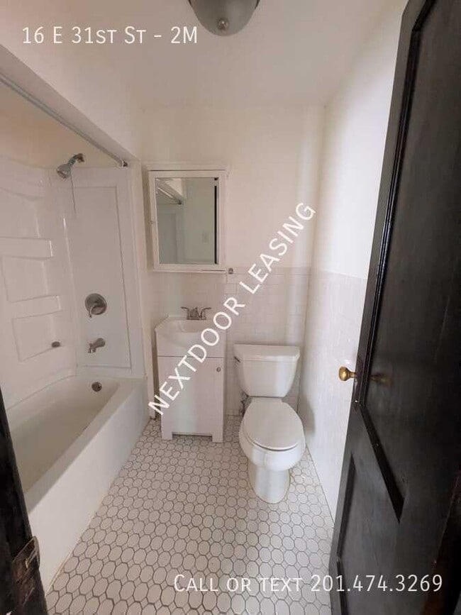 Photo - 16 E 31st St Unit 2M