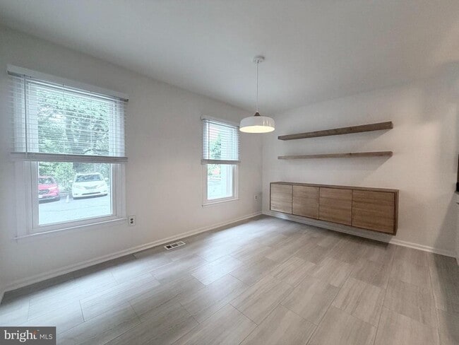 Photo - 7418 Crestberry Ln