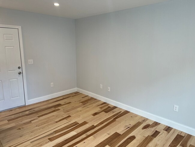 Photo - 20 Alfred St Unit 203