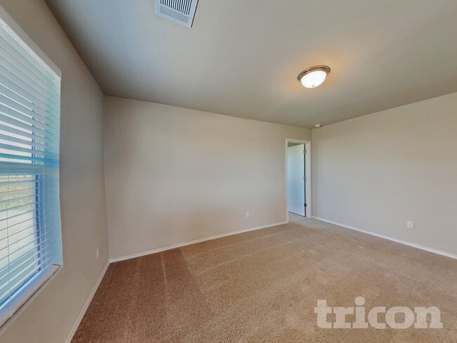 Photo - 5117 Sidesaddle Dr