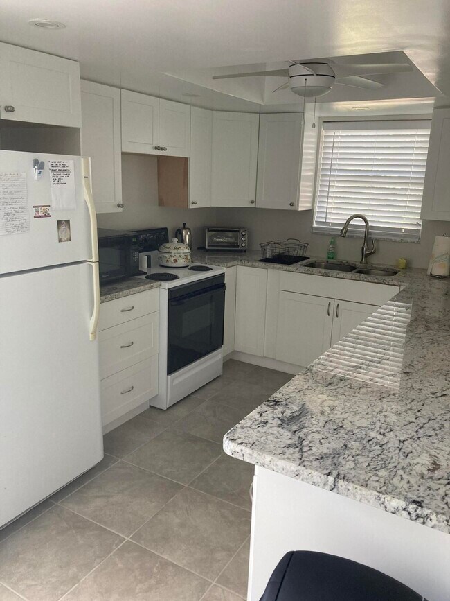 Photo - 2950 SE Ocean Blvd