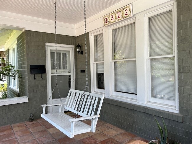 Photo - 1322 Harvard St