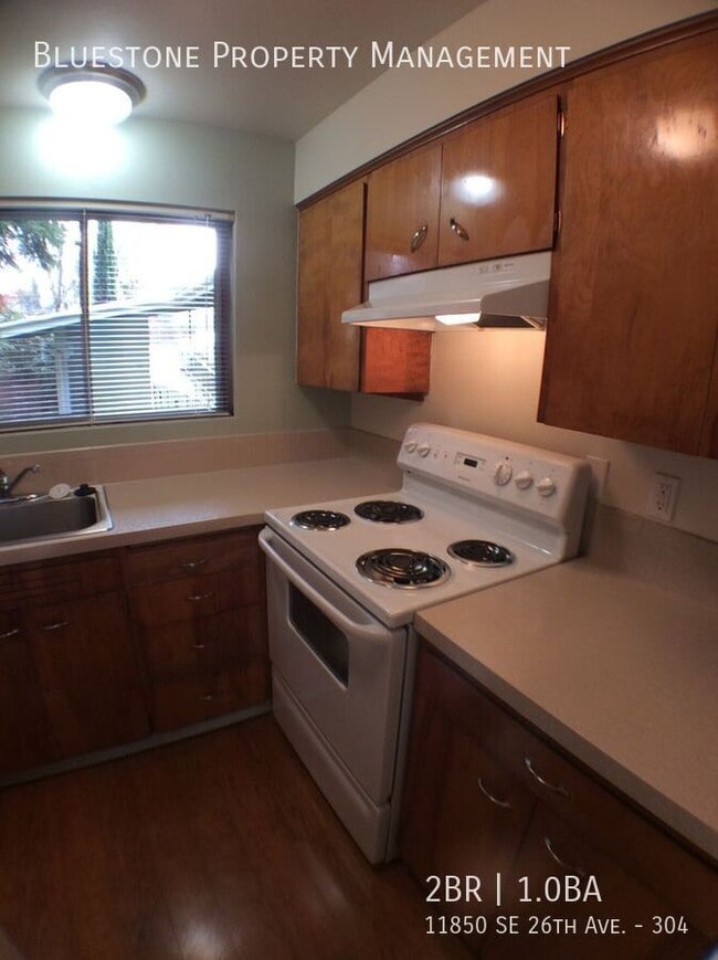 Photo - 11850 SE 26th Ave Unidad 304