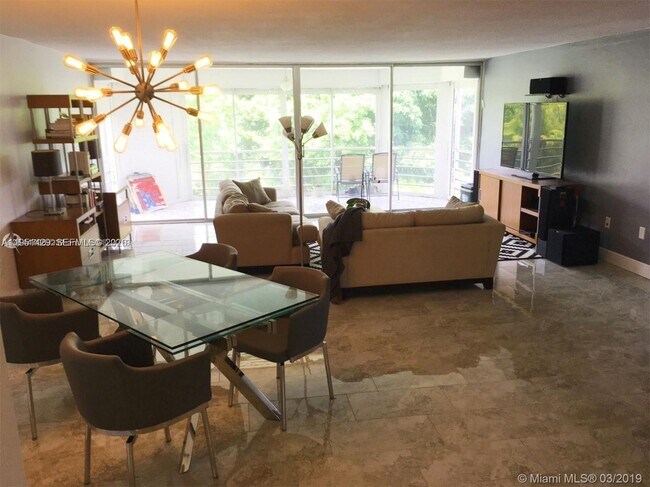 Photo - 1401 NE 191st St Unit D217