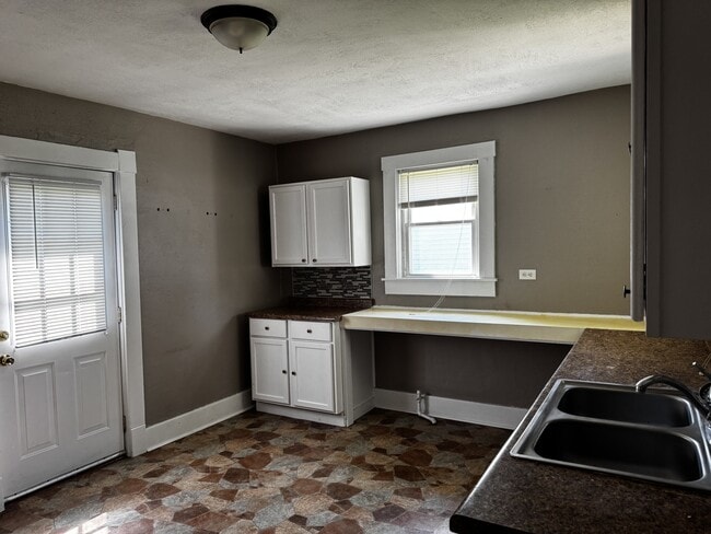 Photo - 202 N Plum St